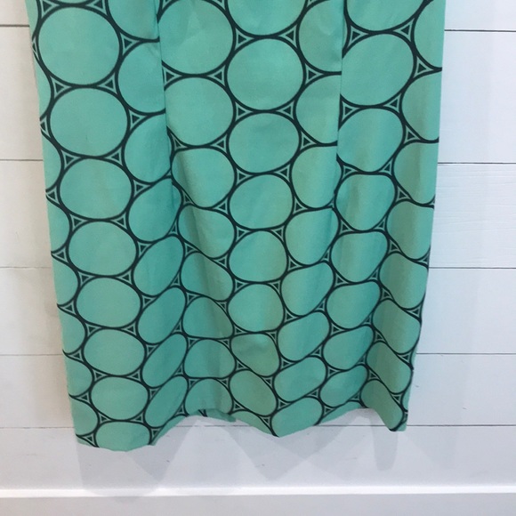 Adorable Dress Barn Dress - Picture 3 of 4